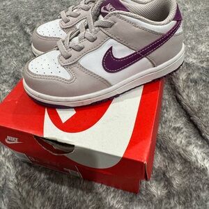 Nike Kids dunk low 9C